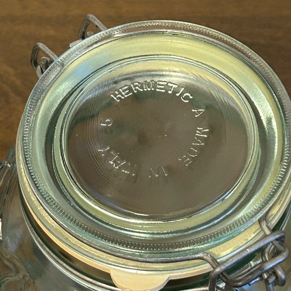 HERMETIC GREEN TINT GLASS FRUIT EMBOSSED CANISTER & WIRE BAIL LID MADE IN ITALY - Picture 5 of 9